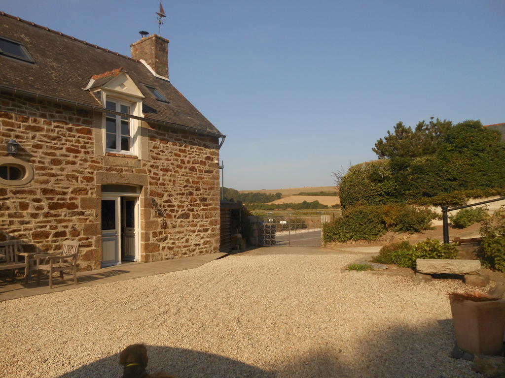 Le Jardin A Mordreuc Bed and Breakfast Pleudihen-sur-Rance Εξωτερικό φωτογραφία